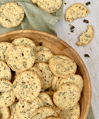 Les biscuits apéritifs de Noël - env. 290g