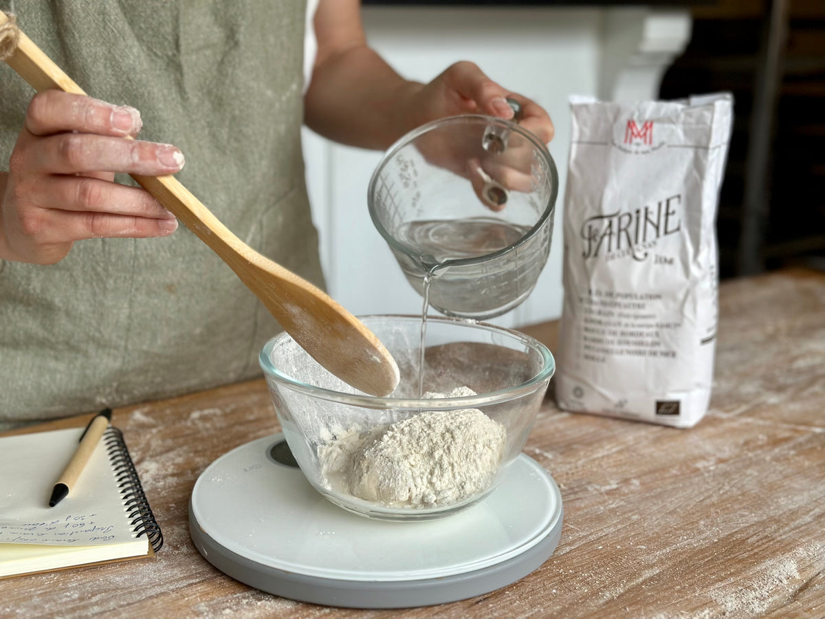 Spatule en bois pour levain