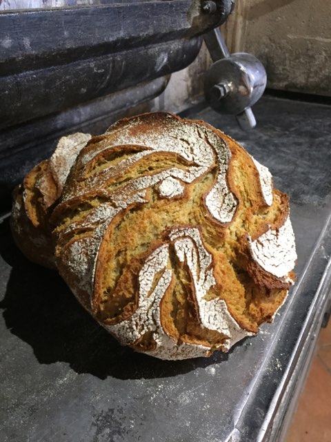 Le Pain d'Engrain en cocotte - Coffret : Cours vidéo + 3kg de farine + Accessoires