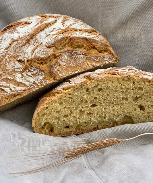 Pain au levain à la farine semi-complète de petit-épeautre - blé ancien au gluten faible